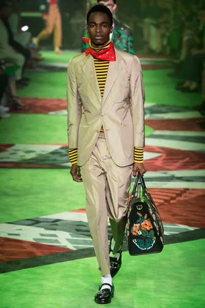 Look 58
